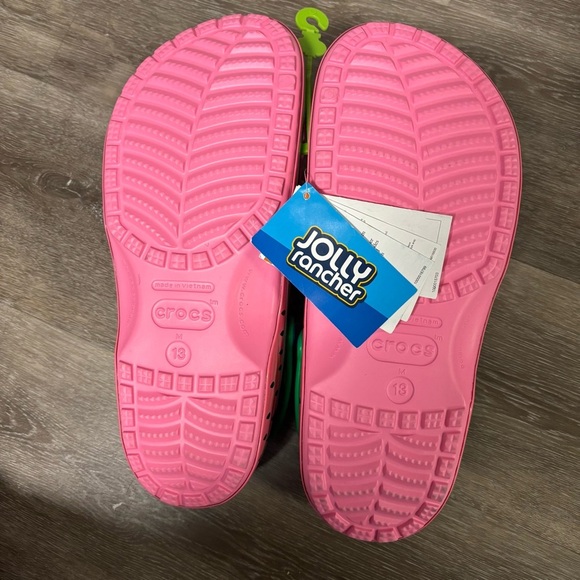 CROCS X Jolly Rancher | Watermelon Classic Clogs In Pink And Green Limited NEW - Picture 4 of 9